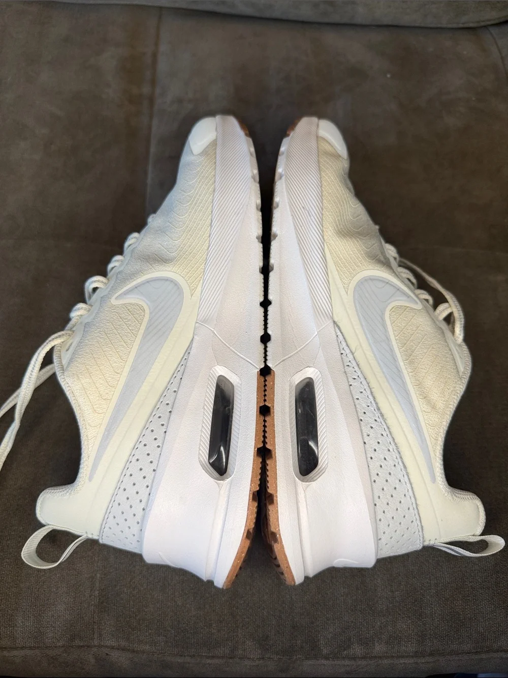 NIKE AIR MAX NUAXIS PREMIUM 'SOFT PEARL PURE PLATINUM'